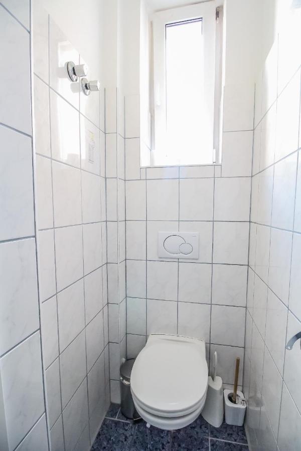 Economic Sb Apartment Bécs Kültér fotó